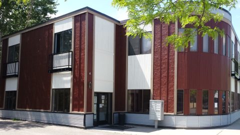 345 W Front